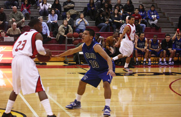 Martinez is the first NAIA Player of the Week for the 2009-10 season.
